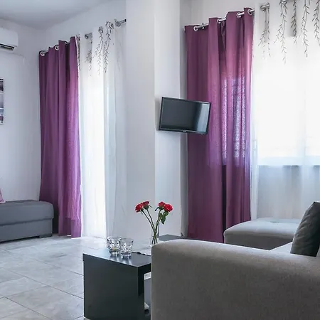 Nikos Apartments Agia Marina  Room photo