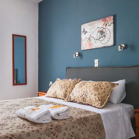 Nikos Apartments Agia Marina  Room photo