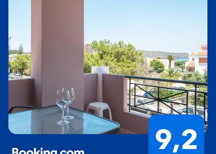 Nikos Apartments