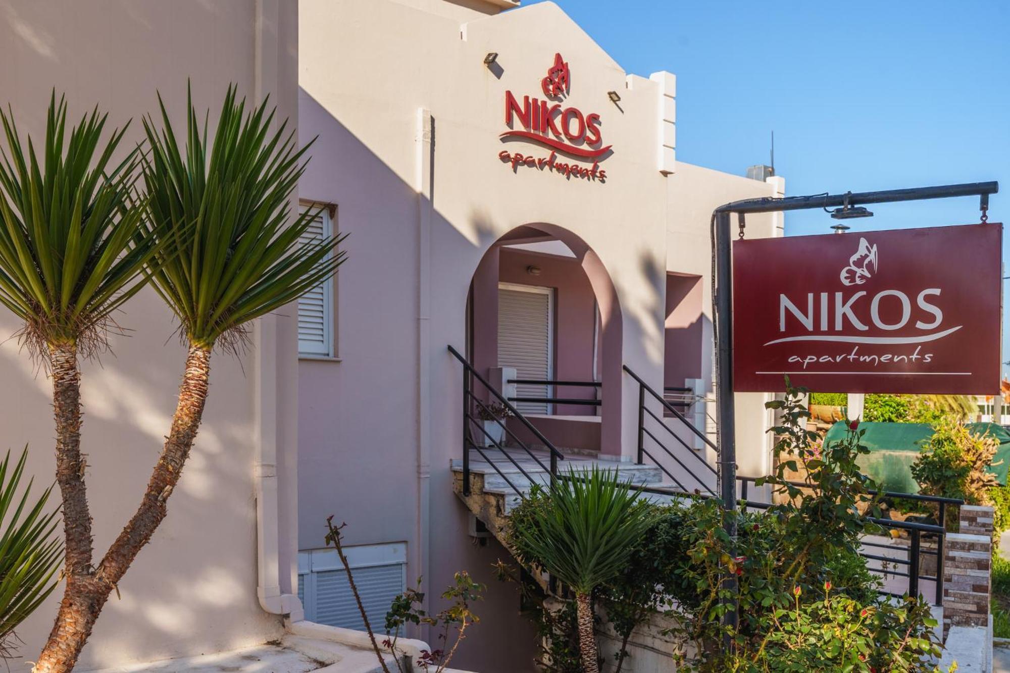 Nikos Appartamento Agia Marina